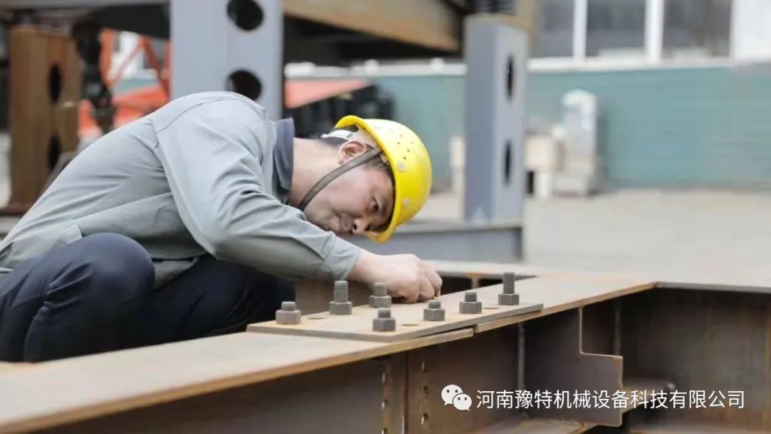 影響橢圓振動篩處理能力的因素都有哪些？